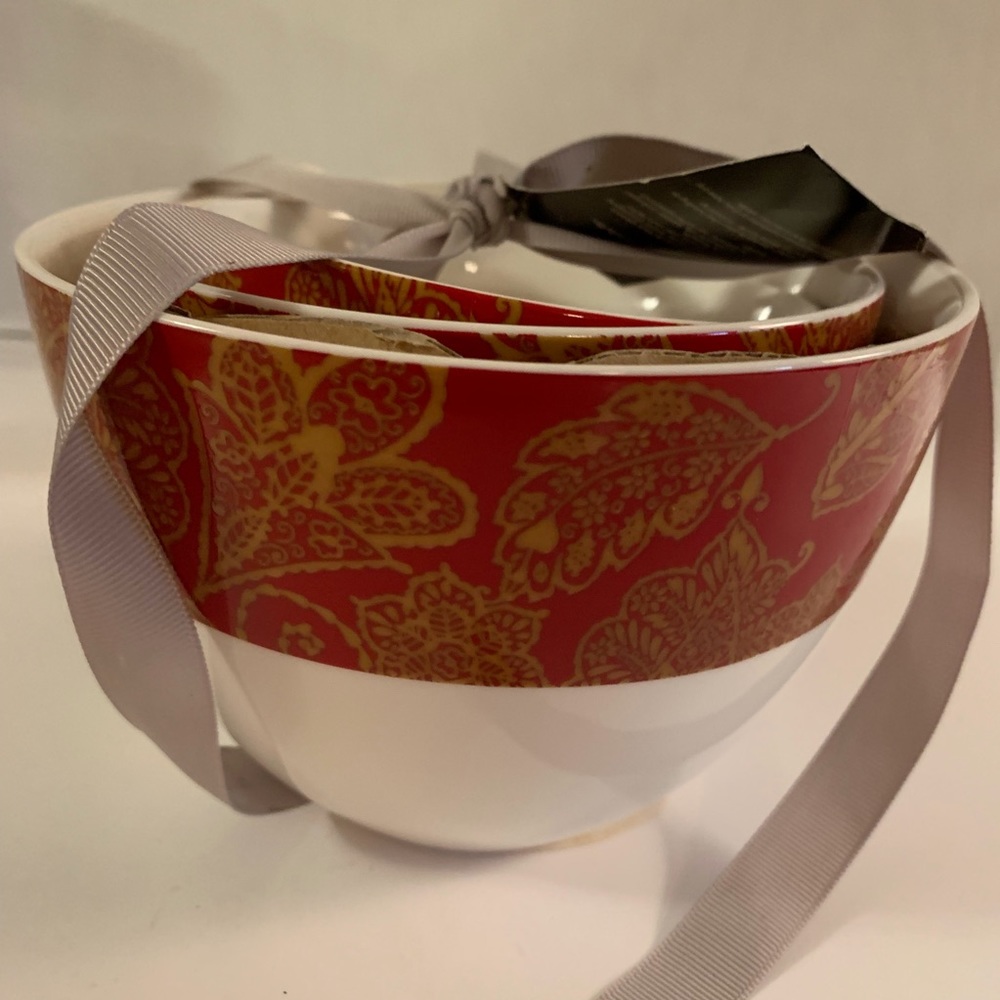Portobello by Inspire 3 porcelain nesting bowls